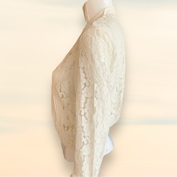 ELA CREAM LACE BOMBER MOTO STYLE JACKET. WOMEN’S SIZE 10 - Picture 4 of 7